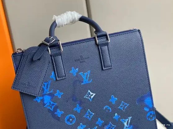 SAC LOUIS ZIPPÉ VUITTON PLAT 0624